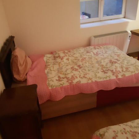 Chic Et Relax Apartment Монмаро Екстериор снимка
